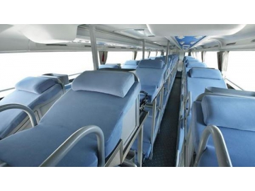 Ônibus de turismo 11-12m, XMQ6129P8
