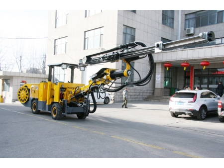 Jumbos de Perfuração Hidráulicos, HT82  (para Tunelamento)