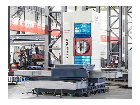 Mandriladora e fresadora CNC tipo mesa
