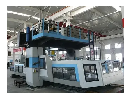 Mandriladora e fresadora CNC portal, Mandriladora e fresadora CNC portal com pórtico fixo e mesa móvel