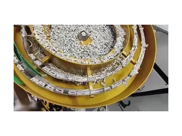 Máquina de inspeção visual de peças plásticas