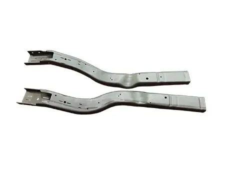 Longarinas e travessas de conformação hidráulica do chassi