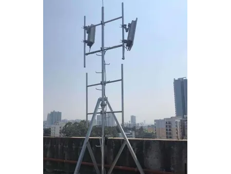 Torre de telecomunicação rooftop