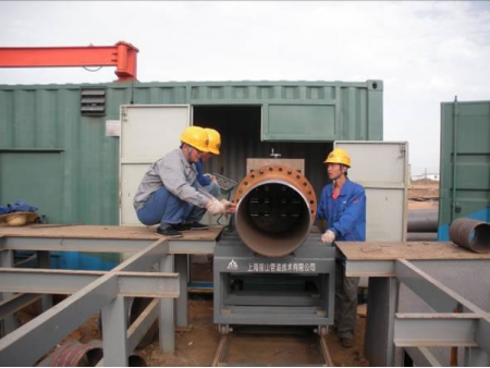 Estação de trabalho para armação do tubo mecânico