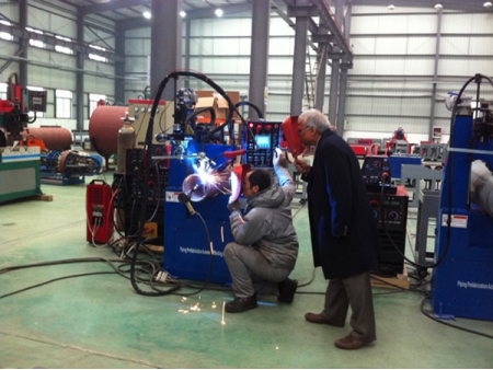 Máquina de solda de tubo automática (FCAW/GMAW)