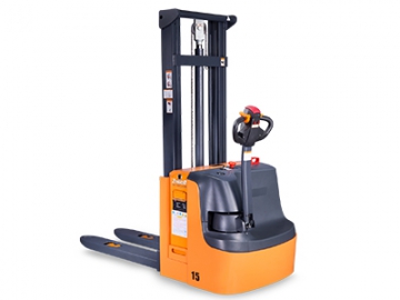 Stacker elétrico 1,500kg XEB