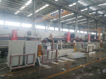 Compra por parte do Wanli Stone Group da máquina CNC para corte de granito