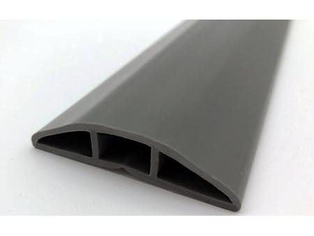 Canaletas de piso em PVC