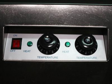 Dispensador de pratos e comidas quentes