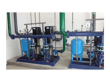 Chiller com Compressor Parafuso Refrigerado a Ar, NL