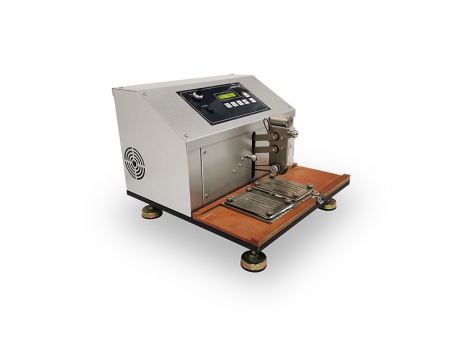 Equipamento para teste de calçado e luvas de segurança