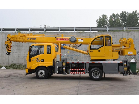 Caminhões Guindastes 8T, STSQ8T
