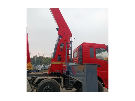 Caminhões Guindastes Articulados 16T, SST16S5