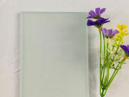 Vidro laminado colorido