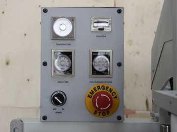 <strong>Máquina de hot stamping</strong> pneumática
