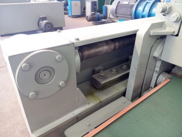 Torno desfolhador de madeira <small>(para toras de 4 pés, sem fuso)</small>