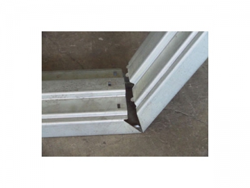 Perfiladeira de moldura de porta em aço